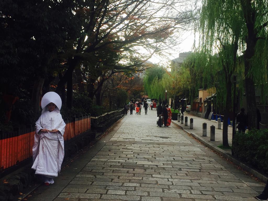 Shijo Omiya * Kyoto